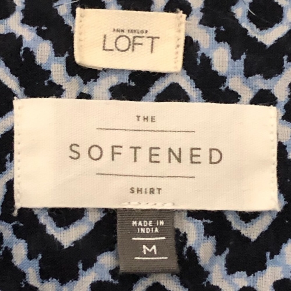 Ann Taylor LOFT Softened Button Down Sheer Shirt M - Picture 4 of 5